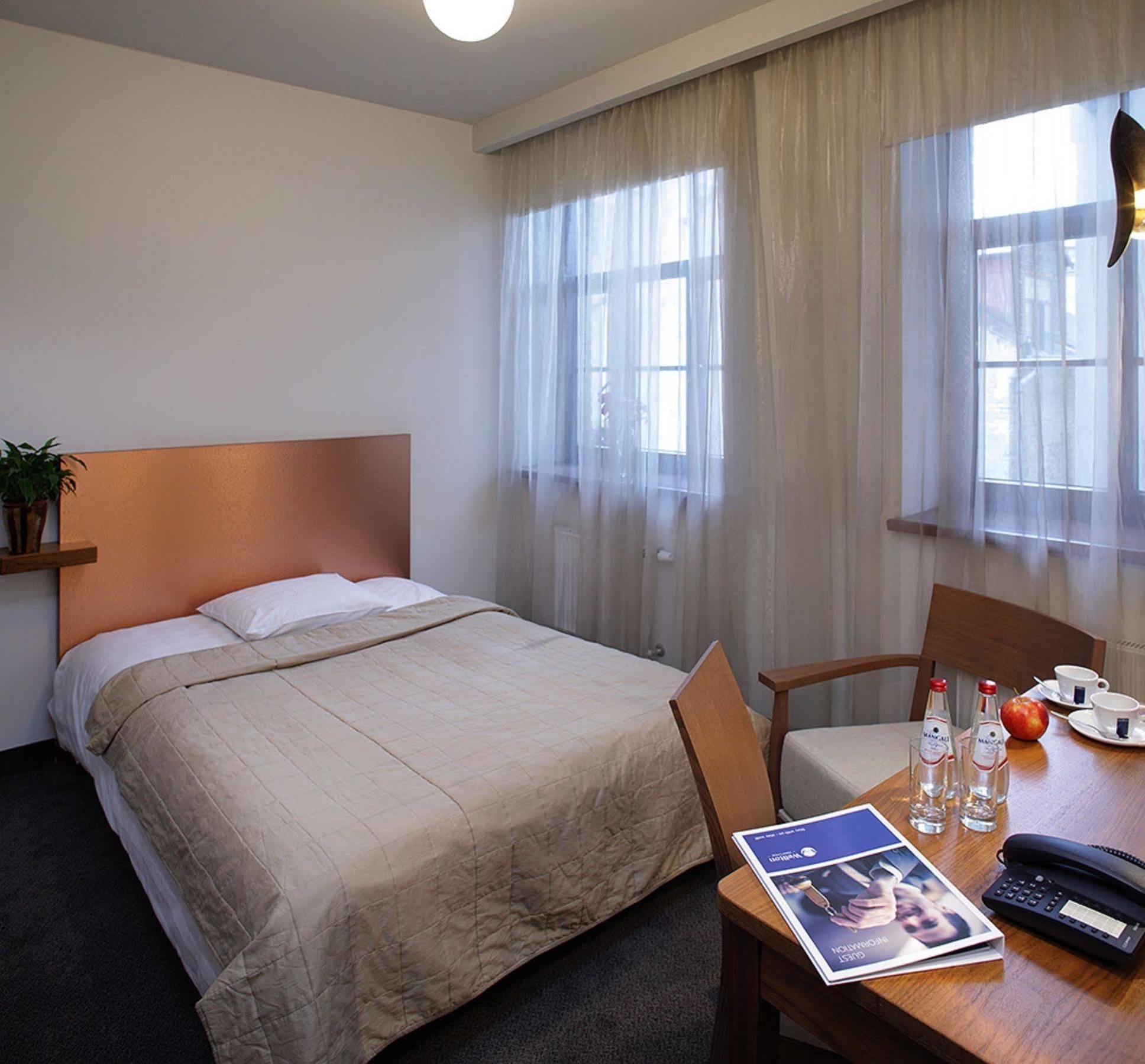 Rija Riga City Hotel ภายนอก รูปภาพ