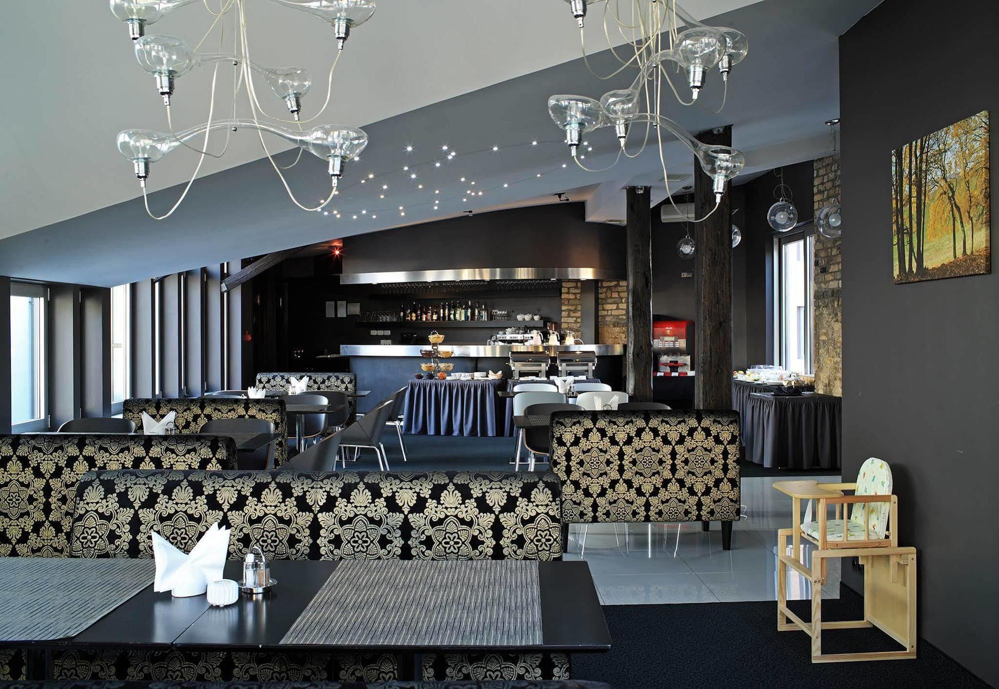 Rija Riga City Hotel ภายนอก รูปภาพ